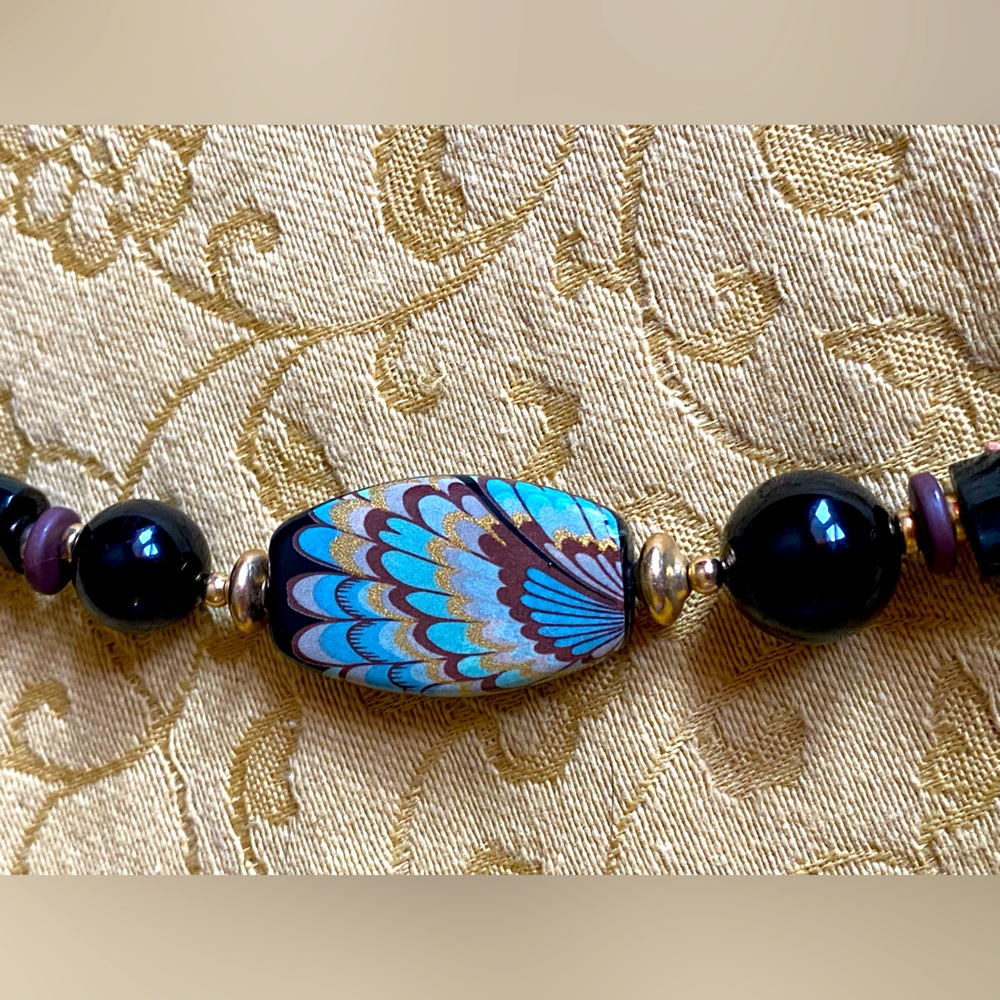 VTG Lee Sands Black onyx beaded necklace,onyx pendant, gold/turquoise lacquer - Picture 5 of 11